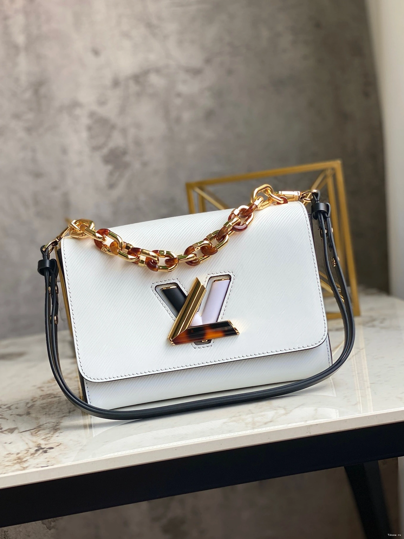 Affordable MM LOUIS VUITTON TWIST 0813